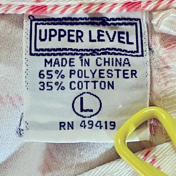 Retro Pin Up High Rise Cuffed Shorts - Picture 7 of 9